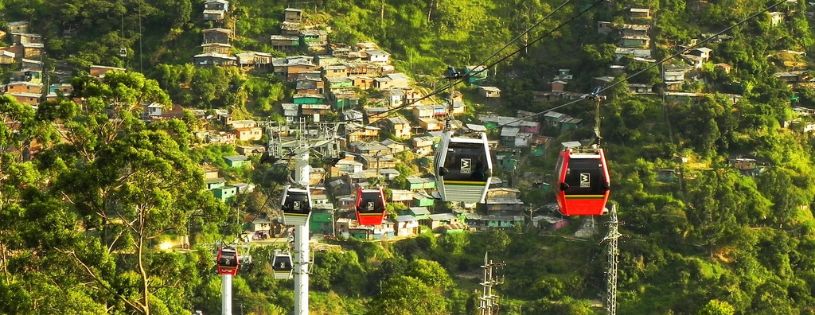 ¿Medellín es Peligroso? Guía para Visitar la Ciudadcon Seguridad • La Colombia Real • MetroCable