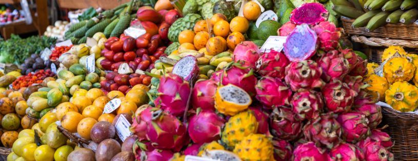 Plaza de Mercado Paloquemo Bogotá • La Colombia Real • Puesto de Frutas